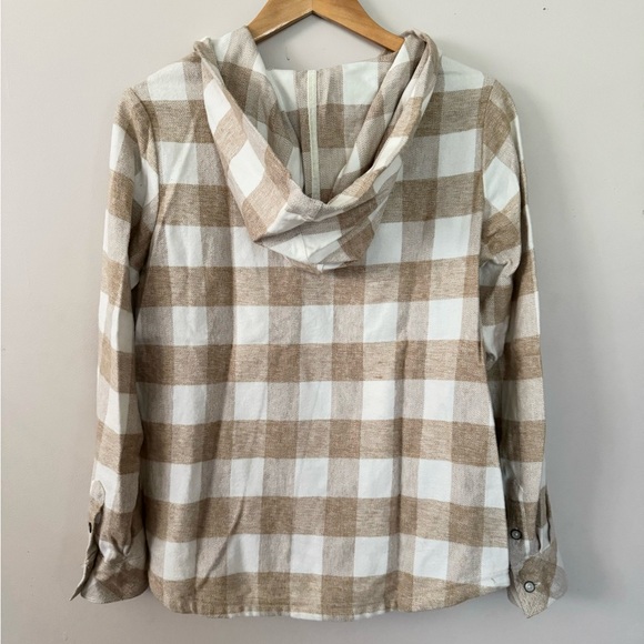 Natural Reflections (S) women’s cream tan plaid button up hoodie - Picture 2 of 6